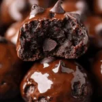 Delicious no-bake cottage cheese brownie bites packed with protein.