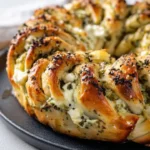 Delicious Spinach-Artichoke Pull-Apart Star Bread fresh out of the oven.